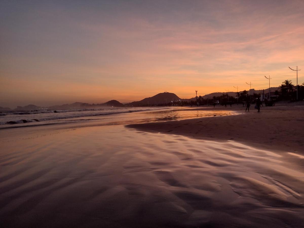 Apartamento Beira Mar - Enseada - Guaruja - 150 Metros Da Praia Экстерьер фото